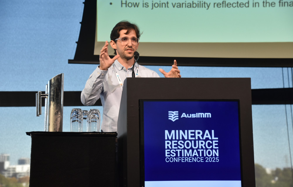 Glencore principal geologist Bruno Afonseca shares a groundbreaking NSR-based simulation at MREC2025, offering a practical approach to uncertainty and financial risk in mine planning.