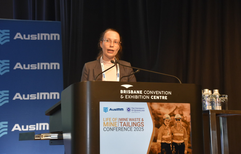 Jodie Kilpatrick presenting on critical controls in tailings management at the Life of Mine 2025 conference in Brisbane.
