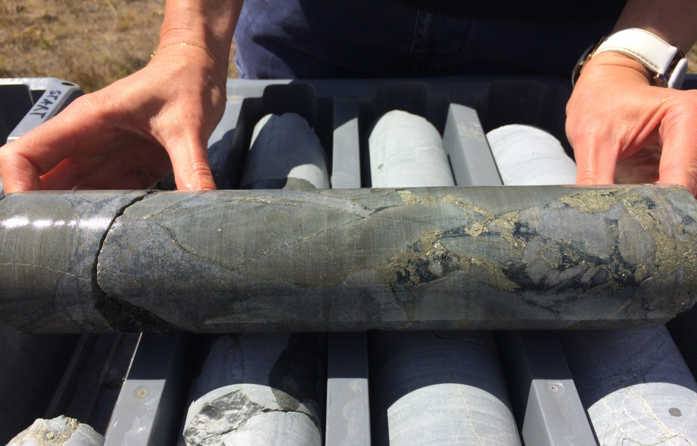 Drilling gets smart as on-rig analysis turns drill rigs into mobile labs powering Australia’s critical-minerals boom article image