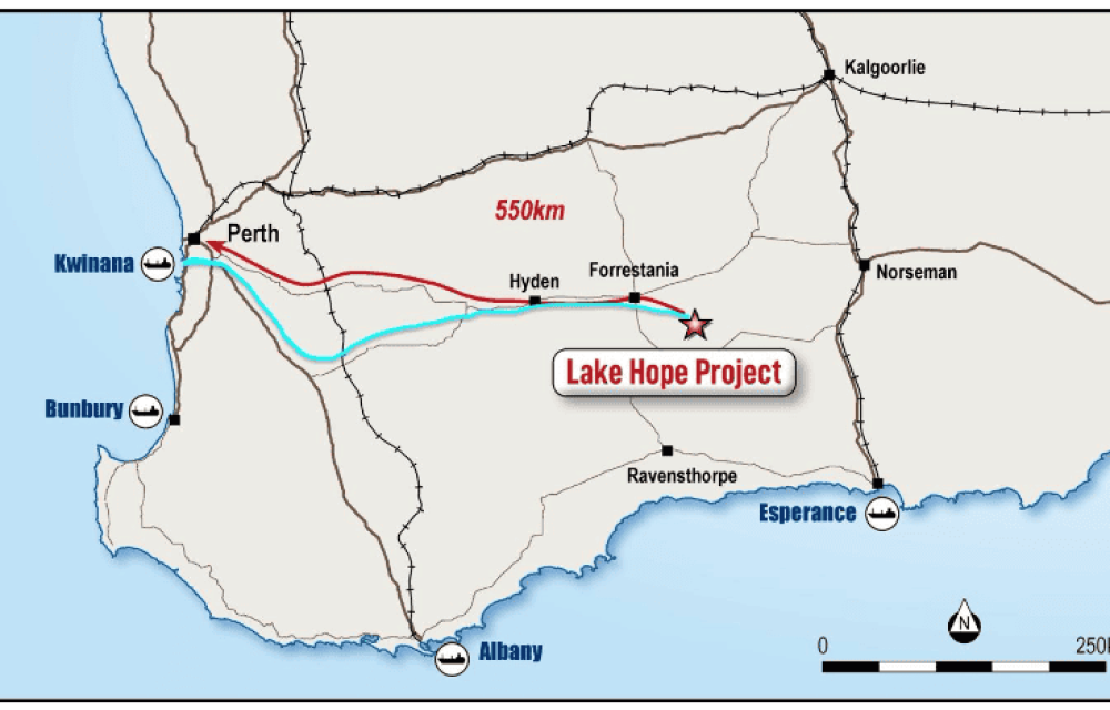 Impact Minerals managing director Dr Mike Jones presents the Lake Hope high purity alumina project at the 2025 RIU Sydney Resources Round-up.